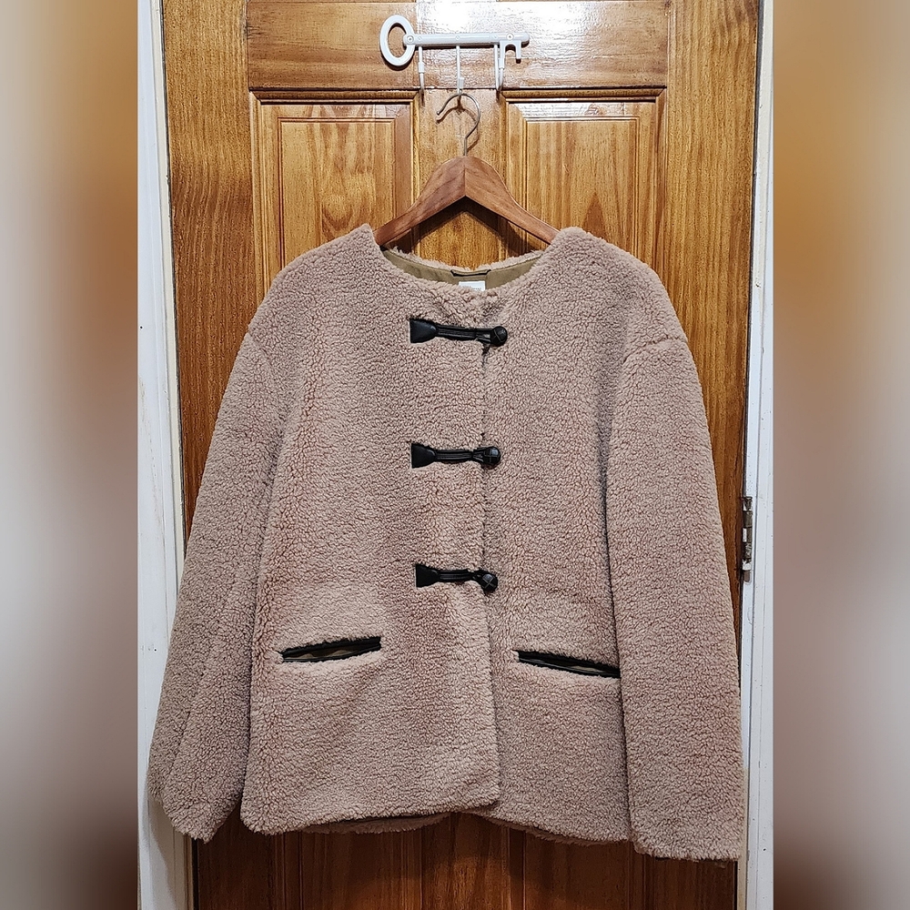 J.Crew Factory Cozy Sherpa Coat Size Large